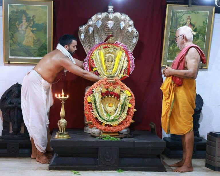 ಮಂಜೇಶ್ವರ ಅನಂತೇಶ್ವರ ದೇವಸ್ಥಾನ 221 ನೇ ವರ್ಷದ ಪುನರ್ ಪ್ರತಿಷ್ಠಾ ವರ್ದ೦ತಿ