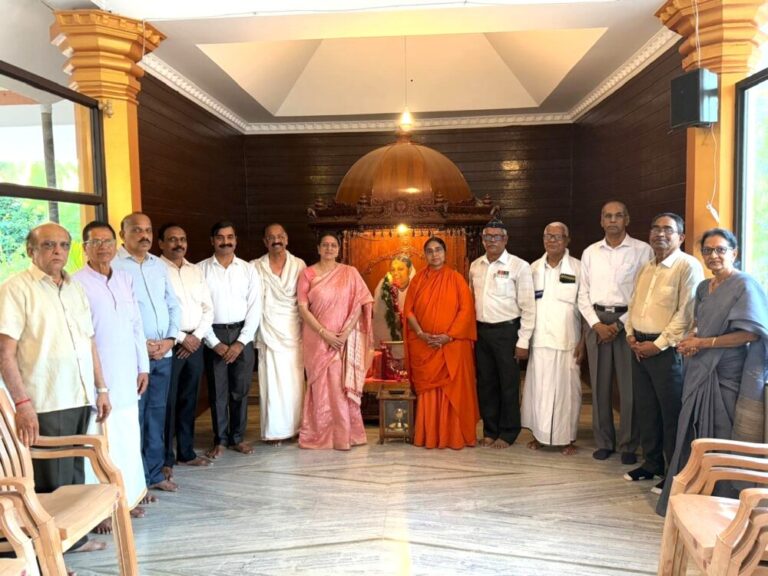 ಮಂಗಳೂರಿನ ಮಾತಾ ಅಮೃತಾನಂದಮಯಿ ಮಠದಲ್ಲಿ ” ಗಡಿ ಕಾಯುವ ವೀರಯೋಧರಿಗಾಗಿ ವಿಶೇಷ ಪ್ರಾರ್ಥನೆ “