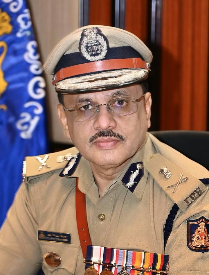 ಕರ್ನಾಟಕ ಪೊಲೀಸ್ ಮಹಾ ನಿರ್ದೇಶಕರಾಗಿ ಹಿರಿಯ ಐಪಿಎಸ್ ಅಧಿಕಾರಿ ಎಂ.ಎ ಸಲೀಂ ನೇಮಕ