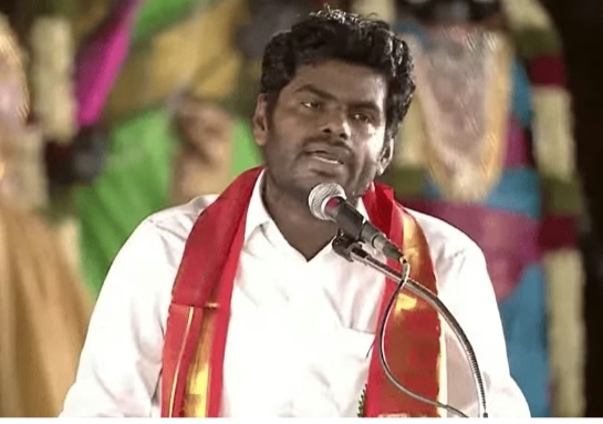 ಶಾಲೆಗೆ ಹೋಗುವ ಮಕ್ಕಳು ಹಣೆಯ ಮೇಲೆ ಪವಿತ್ರ ಜಲವನ್ನು ಮತ್ತು ಕುತ್ತಿಗೆಗೆ ರುದ್ರಾಕ್ಷಿ ಮಣಿಗಳನ್ನು ಧರಿಸಬೇಕು” ಮುರುಗ ಭಕ್ತರ ಸಮಾವೇಶದಲ್ಲಿ ಅಣ್ಣಾಮಲೈ !