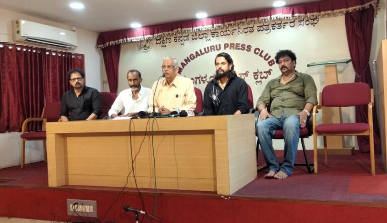 ಸಾಂಸ್ಕೃತಿಕ ಕಾರ್ಯಕ್ರಮಗಳಿಗೆ ಸಮಯದ ಮಿತಿ ಹಾಗೂ ಧ್ವನಿ ಬಳಕೆಗೆ ಮಿತಿ ಹೇರುವುದು ಸರಿಯಲ್ಲ : ಕಲಾವಿದ ಲಕ್ಷ್ಮಣ್ ಕುಮಾರ್ ಮಲ್ಲೂರು !