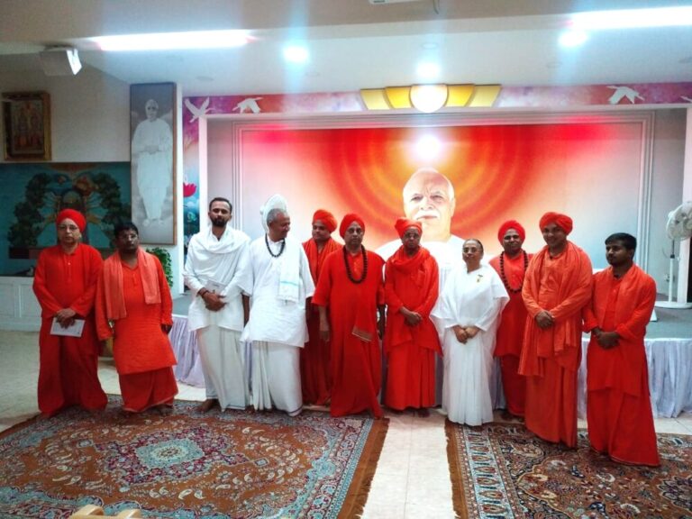 ಬ್ರಹ್ಮಕುಮಾರೀಸ್ ಮಂಗಳೂರಿನ ಕೇಂದ್ರಕ್ಕೆ ವೀರಶೈವ ಧರ್ಮದ ಮಹಾಪುರುಷರು, ಸದ್ಗುರುಗಳು ಹಾಗೂ ಗಣ್ಯರು ಭೇಟಿ ನೀಡಿದರು.