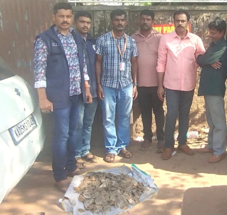 ಚಿಪ್ಪು ಹಂದಿಯ ಚಿಪ್ಪುಗಳನ್ನು ಮಾರಾಟ ಮಾಡುತ್ತಿದ್ದ ಮೂವರು ಆರೋಪಿಗಳ ಬಂಧನ.