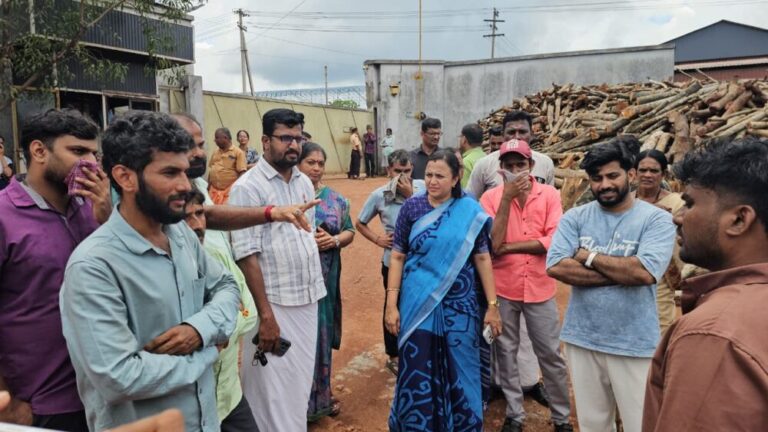 ಅನಂತಪುರ ಕೈಗಾರಿಕಾ ಪ್ರದೇಶದಲ್ಲಿ’ ಪರಿಸರ ಮಾಲಿನ್ಯ, ದುರ್ನಾತ ‘ತಕ್ಷಣ ಕ್ರಮ ಕೈಗೊಳ್ಳಲು ಕಾಸರಗೋಡು ಬಿಜೆಪಿ ಜಿಲ್ಲಾಧ್ಯಕ್ಷೆ ಎಂ.ಎಲ್ ಅಶ್ವಿನಿ ಆಗ್ರಹ.