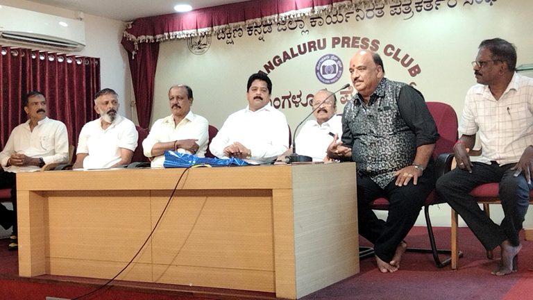 ಉರ್ವ ಫ್ರೆಂಡ್ಸ್ ಕಲ್ಚರಲ್ ಅಸೋಸಿಯೇಶನ್ಗೆ 75ರ ಸಂಭ್ರಮ; ಆರ್.ಆರ್.ಪೈ ಕ್ರಿಕೆಟ್ ಪಂದ್ಯಾವಳಿಗೆ 50 ವರ್ಷ
