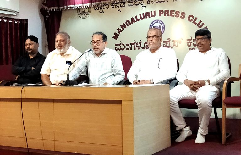 ದಕ್ಷಿಣ ಕರ್ನಾಟಕ ಸುನ್ನಿ ಸೆಂಟರ್ (ಡಿಕೆಎಸ್ ಸಿ) ವತಿಯಿಂದ ಅ.13 ರಂದು ಸಂಸ್ಥಾಪನಾ ದಿನಾಚರಣೆ: ಅಕ್ಟೋಬರ್ನಲ್ಲಿ ತಿಂಗಳ ಕಾಲ ಸಮಾಜಮುಖಿ ಕಾರ್ಯಕ್ರಮ